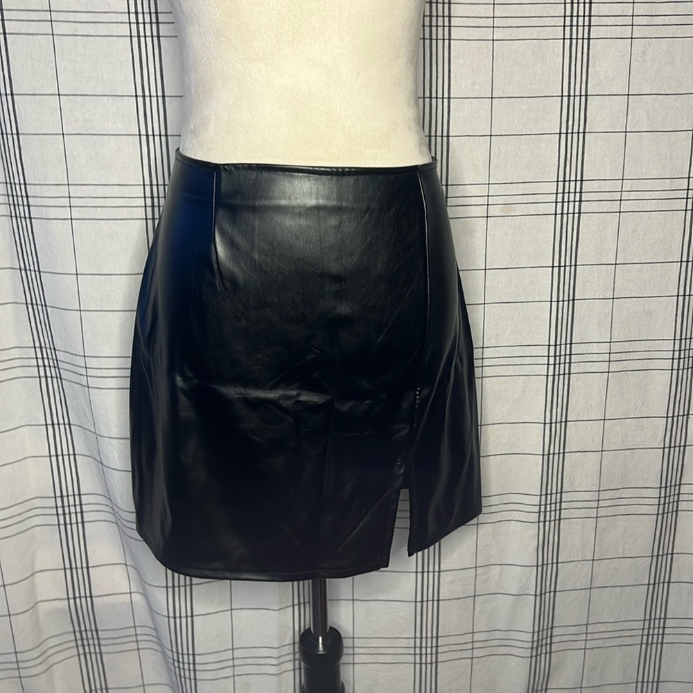 NWT Black Skirt